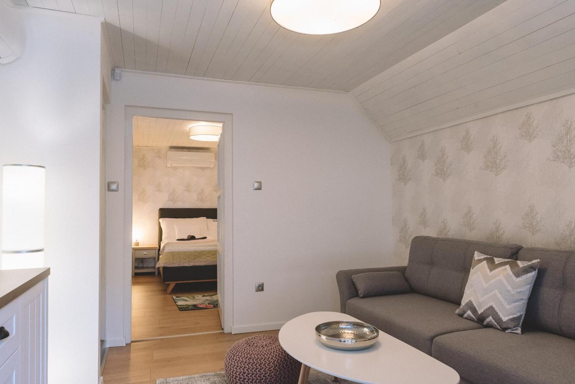 Panorama Apartmanhaz バダチョニトマイ エクステリア 写真
