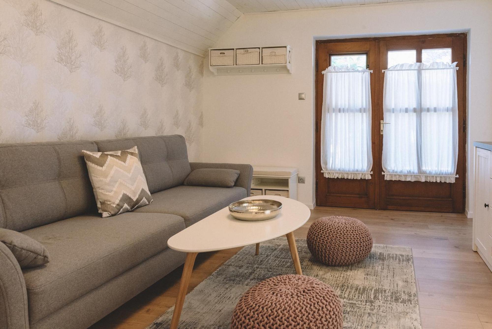 Panorama Apartmanhaz バダチョニトマイ エクステリア 写真